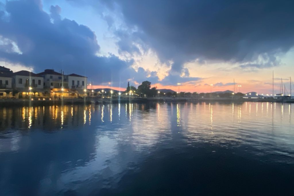 winter-pylos-rental-greece